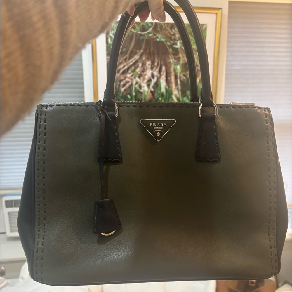 Large Prada Galleria Saffiano Leather Bag